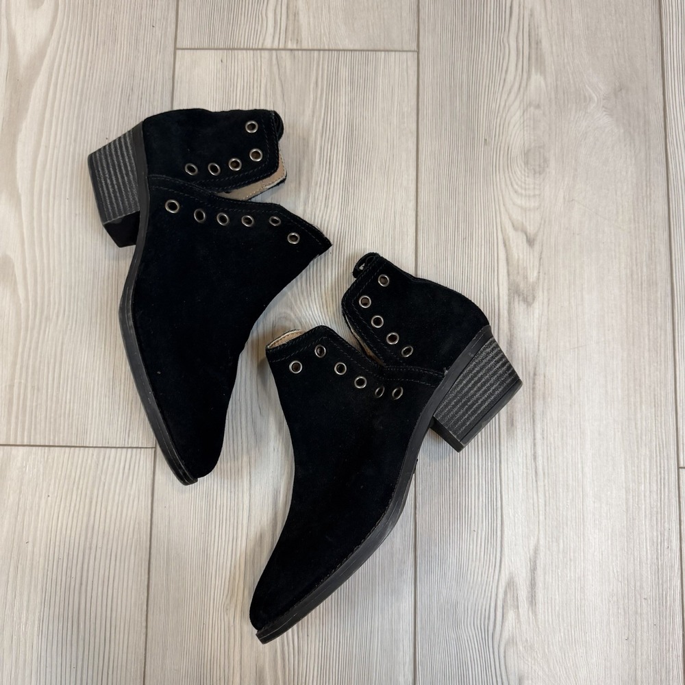 Skechers Lasso Auger Grommet Ankle Booties Black Suede Memory Foam Womens Size 8